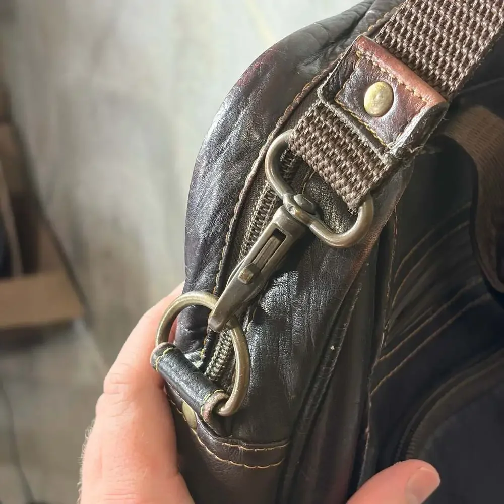 Unknown gently used